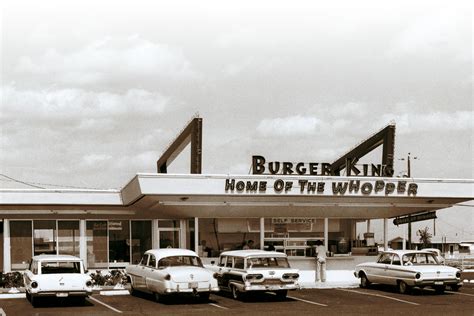 first hamburger chain in america